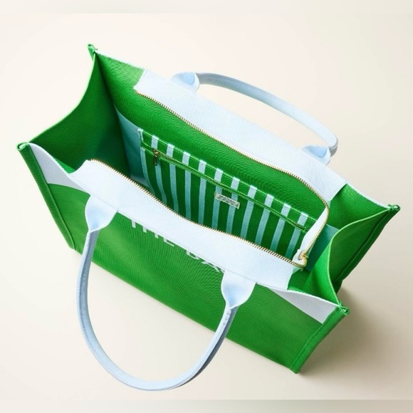 NWT • Kate Spade x Target Green/Blue Colorblock Knit Tote Bag - Picture 2 of 4